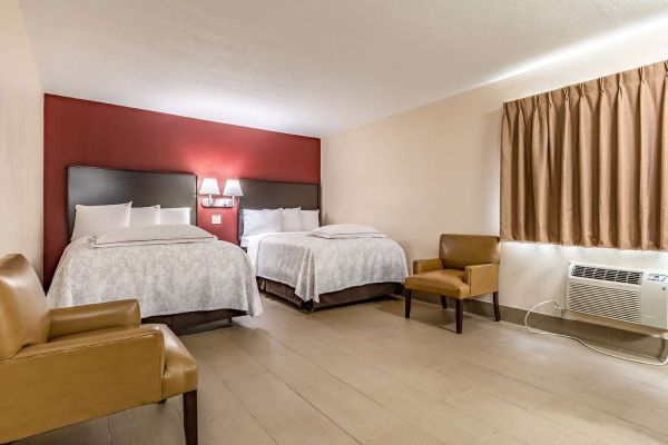 Hotel Red Roof PLUS Hunstville (Huntsville)